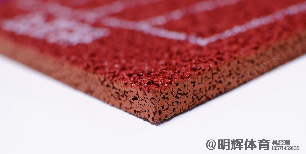 悬浮拼装地板epdm塑胶跑道一平方多少钱